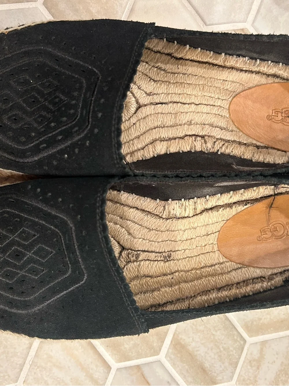 N/A ugg suede